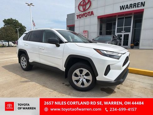 Used 2024 Toyota RAV4 LE FWD image 1