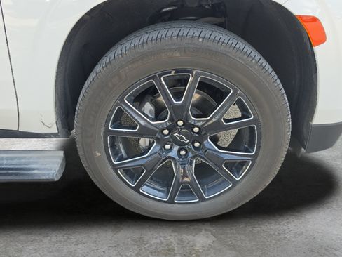 Used 2023 Chevrolet Tahoe High Country AWD/4WD image 27