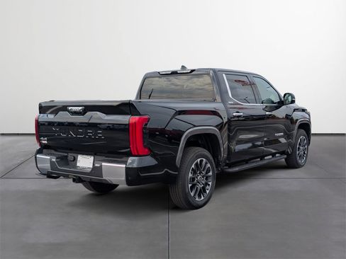 Used 2024 Toyota Tundra Limited image 5