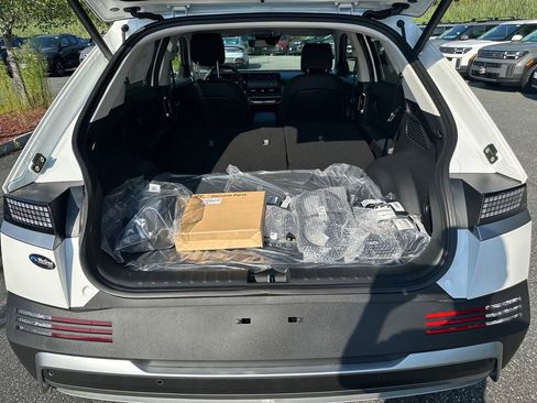 Used 2025 Hyundai Ioniq 5 SEL image 21