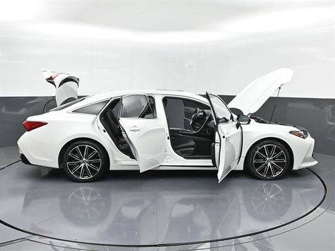 Certified 2021 Toyota Avalon Touring FWD image 53