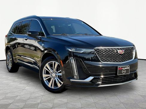Used 2023 Cadillac XT6 Premium Luxury AWD/4WD image 4