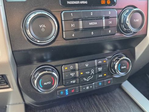 Used 2020 Ford F250 Lariat AWD/4WD image 25