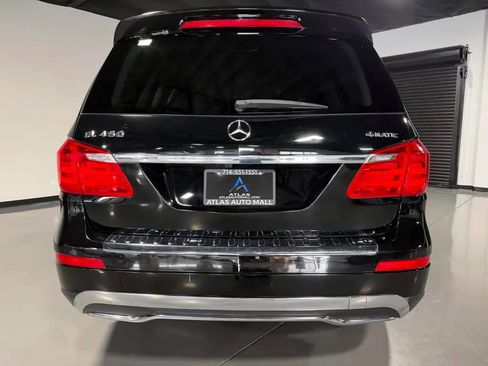 Used 2016 Mercedes-Benz GL 450 4MATIC w/ Premium I Package image 5