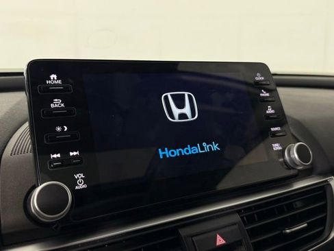 Used 2022 Honda Accord EX-L image 19