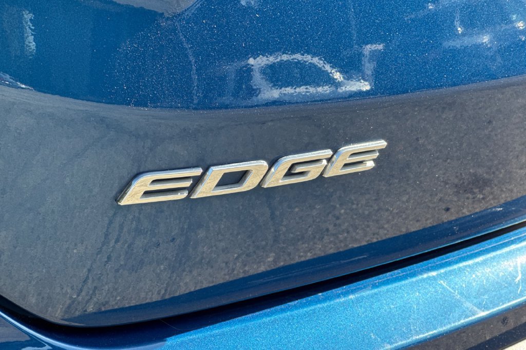 Used 2020 Ford Edge SEL w/ Convenience Package FWD image 27
