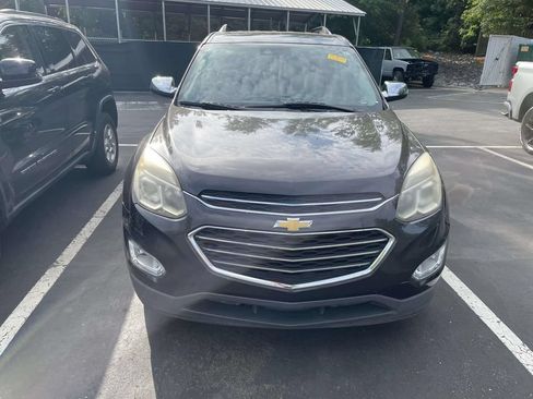 Used 2016 Chevrolet Equinox LTZ w/ Enhanced Convenience Package FWD image 2