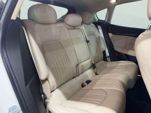 Used 2017 Maserati Levante S image 37