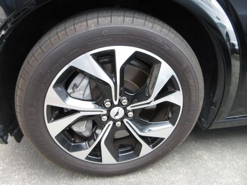 Used 2022 Ford Mustang Mach-E Premium RWD image 5