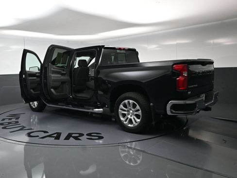 Used 2025 Chevrolet Silverado 1500 LTZ w/ LTZ Premium Package AWD/4WD image 29