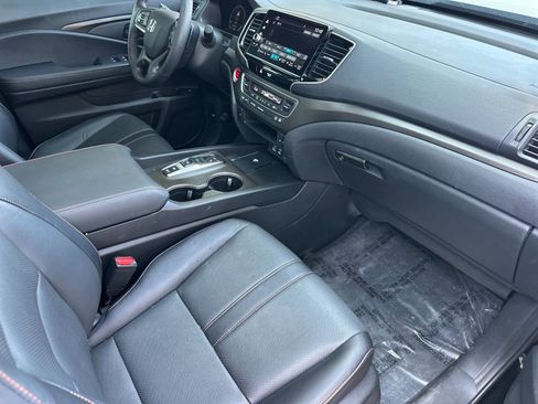 Used 2024 Honda Ridgeline TrailSport image 14