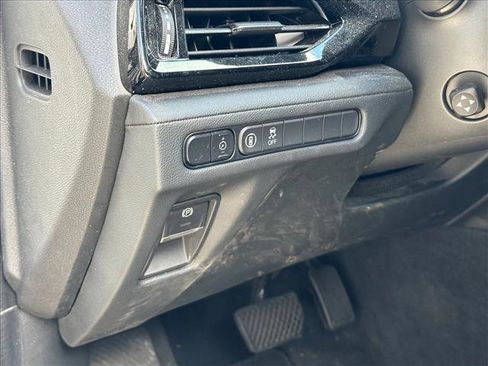 Used 2023 Acura MDX FWD image 18