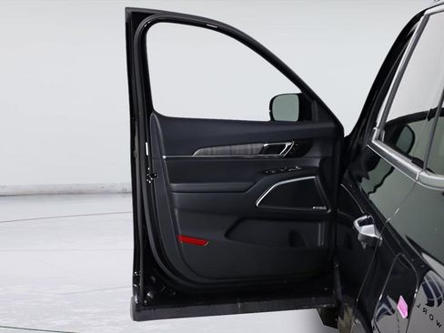 New 2025 Kia Telluride SX w/ SX Captain's Chair Package image 18