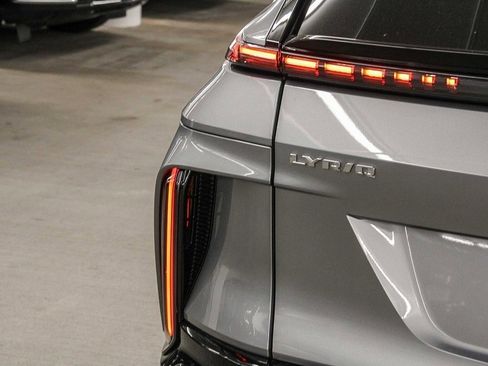 New 2026 Cadillac Lyriq Sport image 7