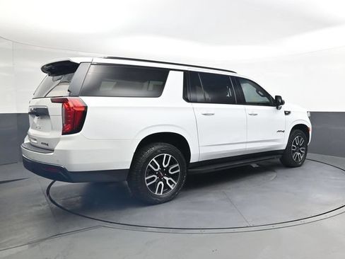 Used 2021 GMC Yukon XL AT4 w/ Rear Media and Nav Package AWD/4WD image 4