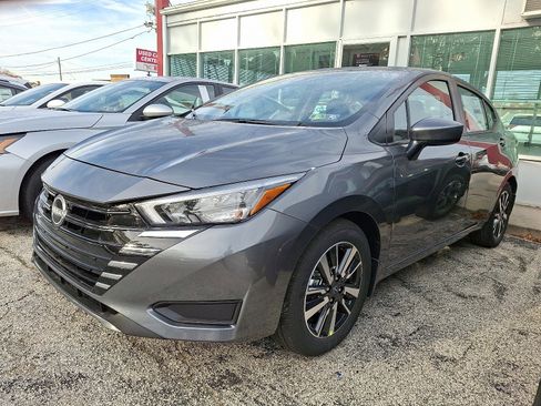 New 2025 Nissan Versa SV image 2