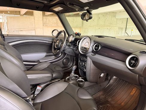 Used 2011 MINI Cooper Clubman S FWD image 18