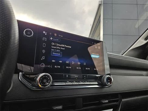 Used 2023 Chevrolet Colorado W/T image 27