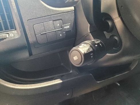 Used 2019 RAM ProMaster 2500 FWD image 70