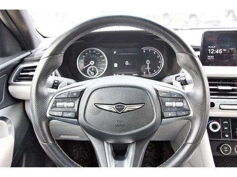 Used 2025 Genesis G70 2.5T RWD image 12
