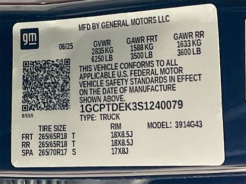 Used 2025 Chevrolet Colorado Z71 w/ Technology Package image 33