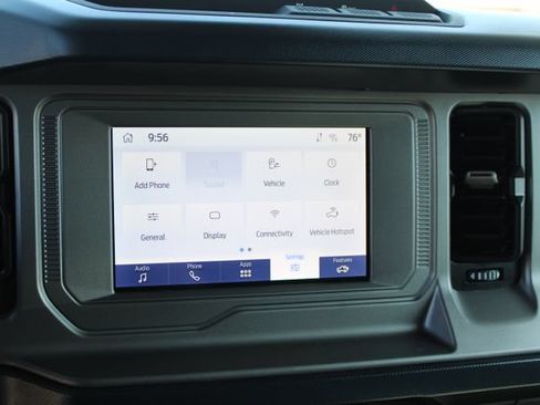 Used 2023 Ford Bronco Outer Banks AWD/4WD image 25