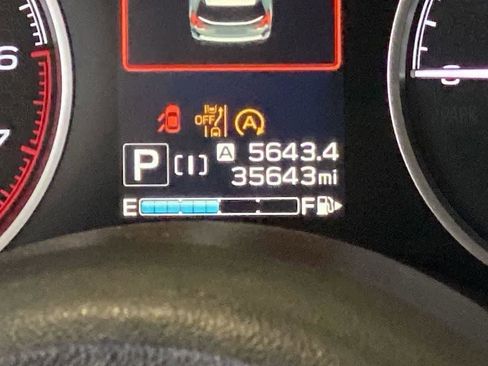 Used 2022 Subaru Forester Premium image 18