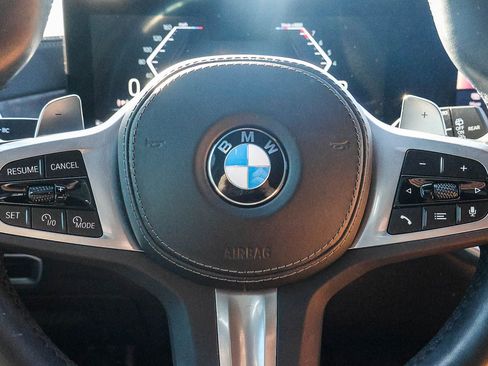 Used 2024 BMW X7 xDrive40i w/ M Sport Package AWD/4WD image 33