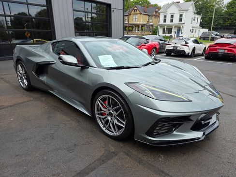 Used 2022 Chevrolet Corvette Stingray Preferred Cpe w/ Z51 Performance Package RWD image 60