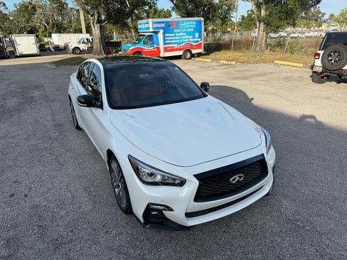 Used 2024 INFINITI Q50 Sensory image 3