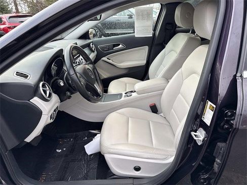 Used 2015 Mercedes-Benz GLA 250 4MATIC image 14