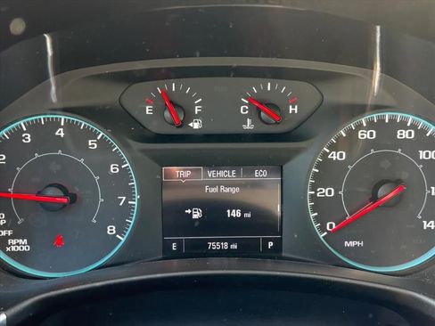 Used 2021 Chevrolet Equinox LS w/ LS Convenience Package image 8