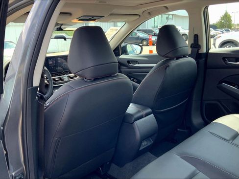 New 2025 Nissan Altima 2.5 SR w/ SR Premium Package image 15