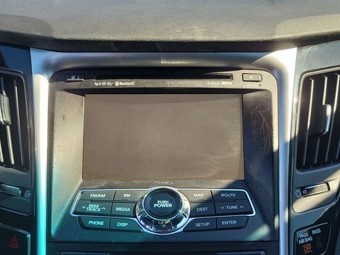 Used 2011 Hyundai Sonata Limited w/ Navigation Pkg 5 image 17