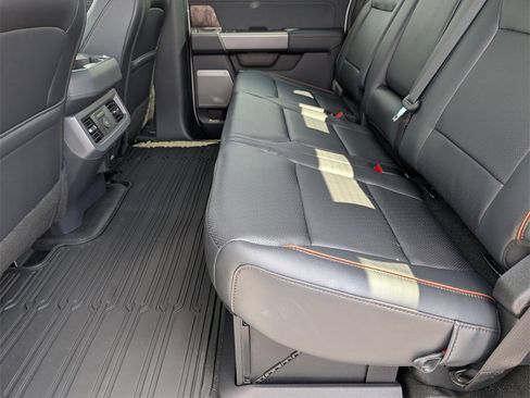 New 2026 Ford F250 Lariat image 32