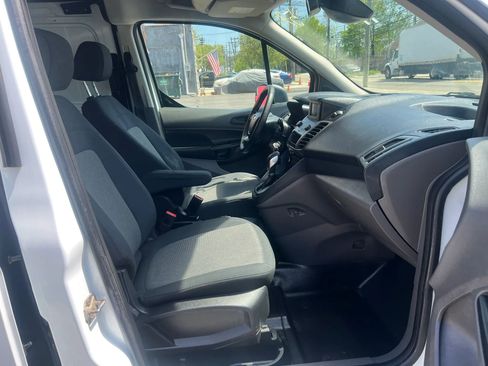 Used 2020 Ford Transit Connect XL FWD image 31