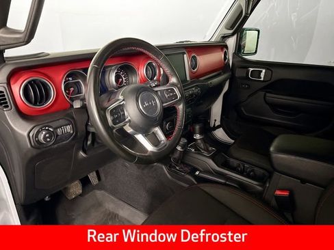 Used 2022 Jeep Gladiator Rubicon w/ Cold Weather Group image 16