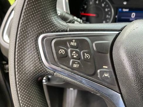 Used 2020 Chevrolet Equinox LT FWD image 16