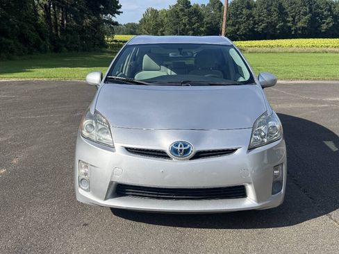 Used 2010 Toyota Prius FWD image 3