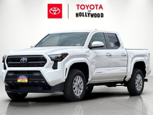 New 2026 Toyota Tacoma SR5 RWD image 7