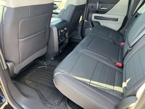 New 2026 GMC Hummer EV 4x4 Crew Cab image 25