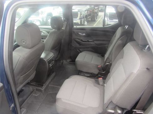 Certified 2023 Chevrolet Traverse LT w/ LPO, Floor Liner Package AWD/4WD image 19