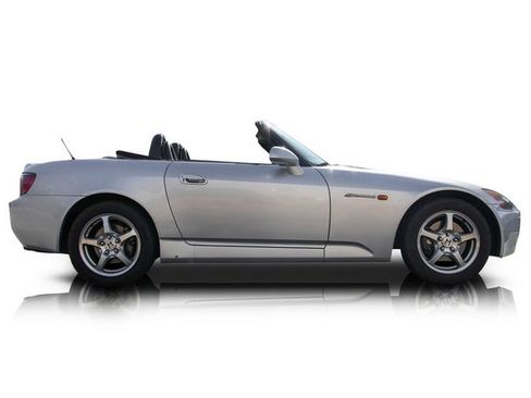 Used 2002 Honda S2000 image 2
