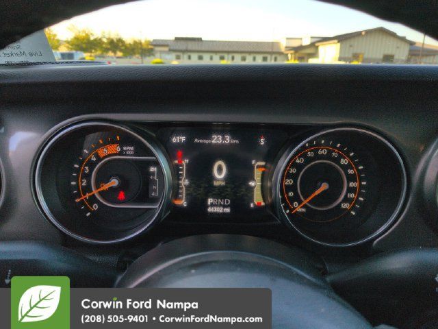 Used 2023 Jeep Gladiator Sport AWD/4WD image 15