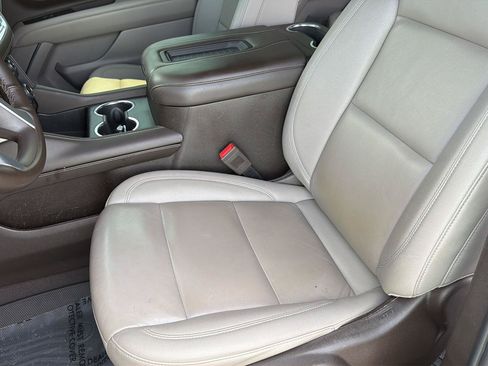 Used 2023 Chevrolet Tahoe Z71 AWD/4WD image 32