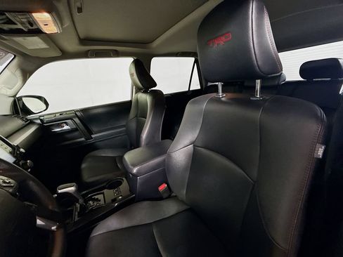 Certified 2020 Toyota 4Runner TRD Off-Road Premium w/ Moonroof Package AWD/4WD image 20