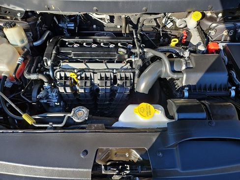 Used 2018 Dodge Journey SE w/ Connectivity Group image 27