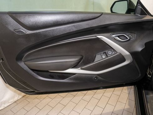 Used 2021 Chevrolet Camaro SS image 12