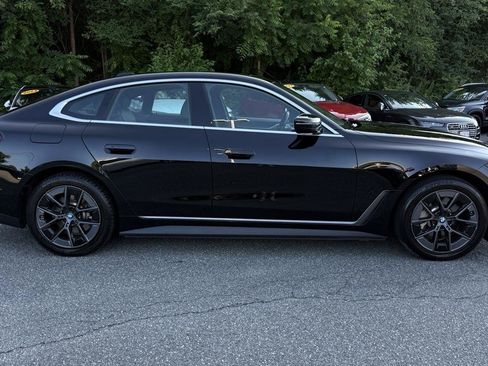 Used 2023 BMW i4 eDrive35 RWD image 19