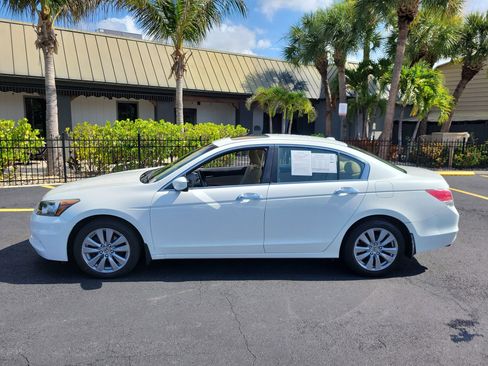 Used 2012 Honda Accord EX-L image 9